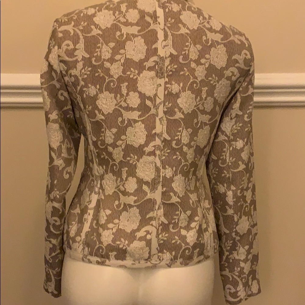 Conrad C Collection Short Blazer - image 4